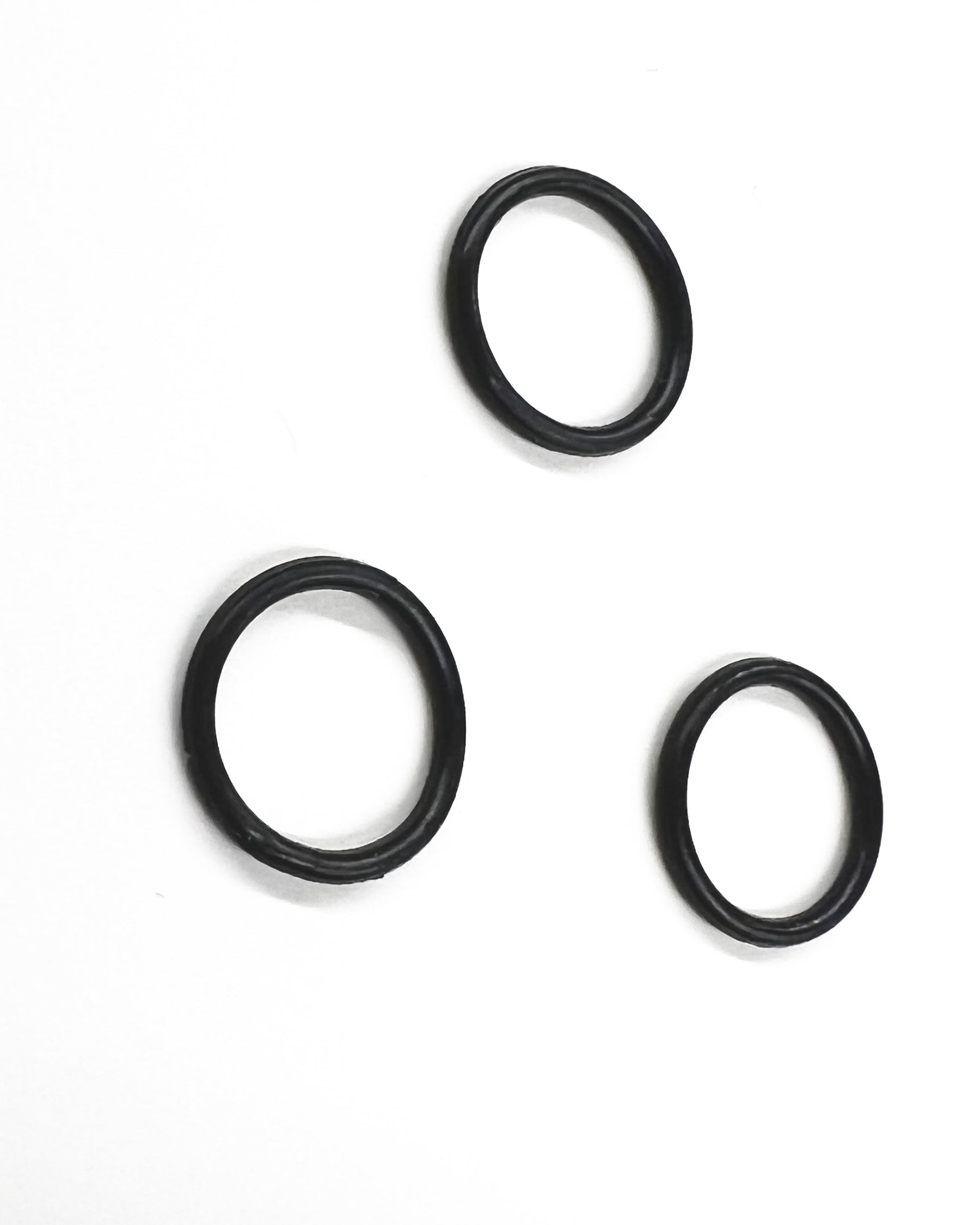 BLACK - BACK CAMERA LENS O-RING GASKET FOR BACK GLASS LASER IPHONE XR & ABOVE MODELS (100 PACK)